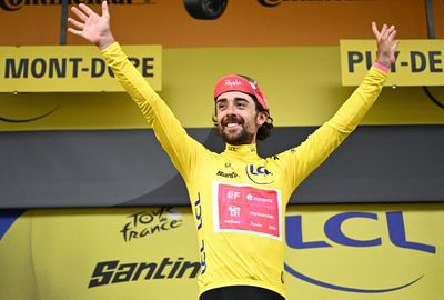 Tour de France 2025: Ben Healy rides into yellow as Simon Yates storms to stage 10 win