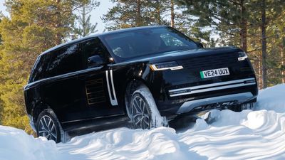 'Dirtiest Part of the Car': Why the Range Rover Electric Skips the Front Trunk