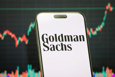Loyalty oaths to prevent junior bankers from fleeing to private-equity firms could backfire, experts say