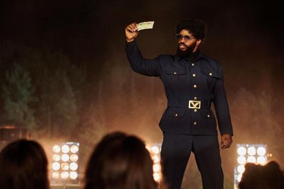 Tin Soldier review – Jamie Foxx leads with his hairdo in thriller about a soldier infiltrating a cult