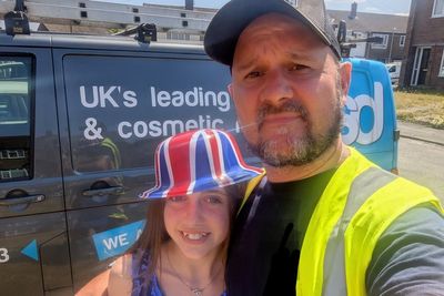 School apologises after pupil in Union flag dress removed from diversity day