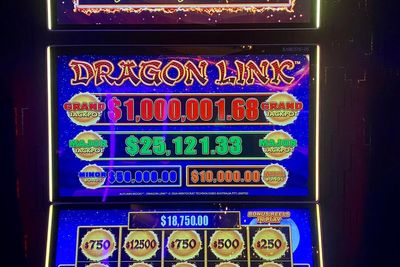 $250 spin on a Vegas machine leads to $1 million jackpot for lucky player