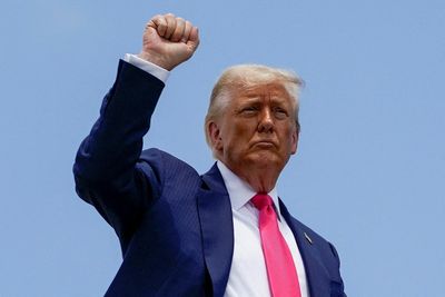 Trump’s ‘Hero garden’ is coming - where Abraham Lincoln will stand next to Julia Child