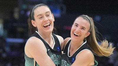 Sabrina Ionescu Says Breanna Stewart Deserves a Statue at UConn