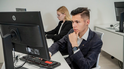 Students, here are 5 key things to know when learning how to train large language models