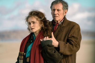 Four Letters of Love review – top-notch cast aim to bring Nicholas Sparks-ish romance to life