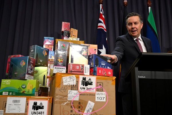 Teenage vaping in Australia has ‘turned a corner’ after ban, study says