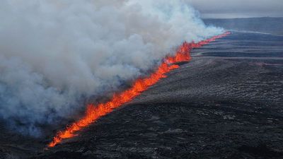 Tourists evacuated after Iceland’s Reykjanes Peninsula hit by 9th eruption since 2023