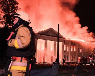 Ukraine ready for peace talks anytime, foreign minister says, as Trump backtracks from idea to ‘target Moscow’ – as it happened