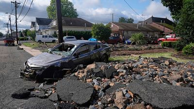 New Jersey begins recovery after deadly flash floods