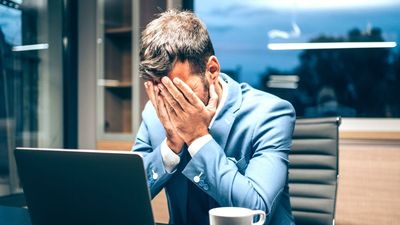 ‘The most expensive email ever’: Idiot Brit screws up and sends email that costs the government $8 billion