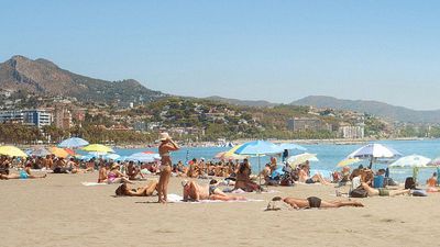 Visiting Málaga this summer? New tourist rules urge visitors to cover up and keep quiet