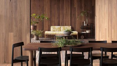 5 Genius Tricks for Slow Watering Your Houseplants, so You Can Go on Holiday Without Worrying About Your Indoor Garden