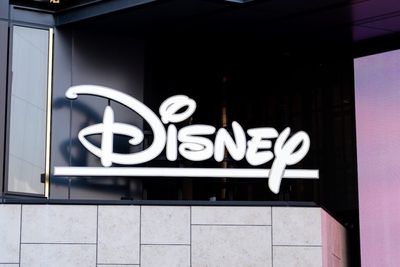 Disney, Toast, Emerson Electric And A Big Bank On CNBC's 'Final Trades'