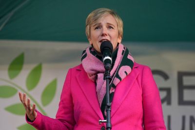 Stella Creasy thanks passengers for intervening as she was ‘hassled’ by man on London Underground