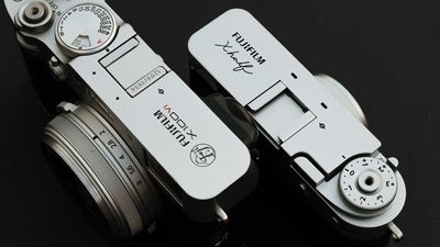 There’s finally a new compact camera out-selling the trendy Fujifilm X100VI