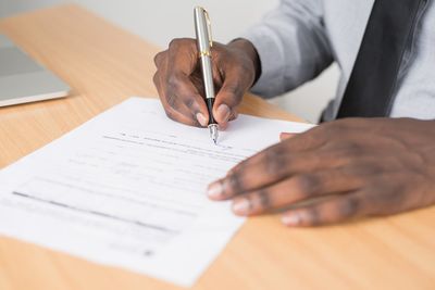 8 Financial Incentives That Vanish After You Sign the Contract