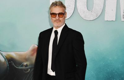 Joaquin Phoenix apologises to David Letterman