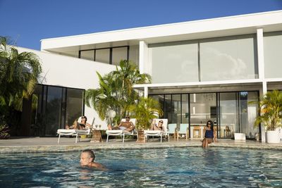 The Ultra-Rich Don't Always Pay Cash: Why Mark Zuckerberg Took Out a Mortgage