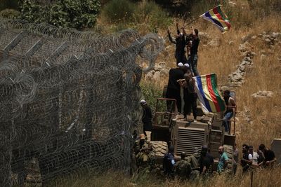Syrian government and Druze minority leaders announce new ceasefire as Israeli strikes continue