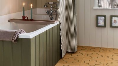 Professional cleaners never waste time or money on this classic tool for bathroom floors – they always use this hardworking $20 tool instead