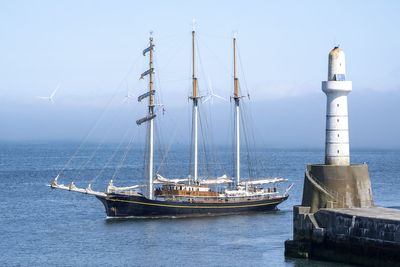 Tall Ship Races vessels arrive in Aberdeen