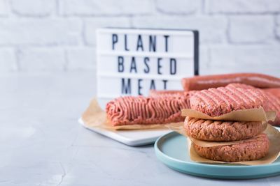 10 Food Trends That Are Raising Health Alarms in 2025