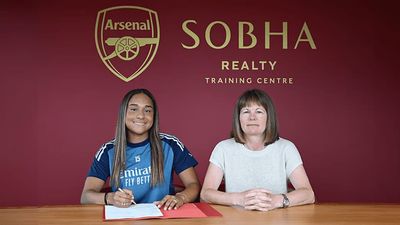 Arsenal Break Women’s Transfer Record to Sign Olivia Smith From Liverpool