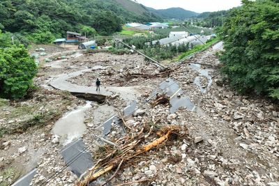 Heavy rain in South Korea leaves at least four dead and 1,300 forced to evacuate