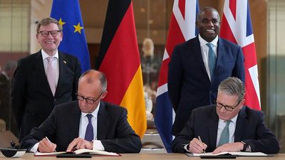 Germany's Merz and UK's Starmer sign 'first of its kind' defence and migration treaty
