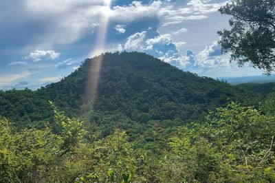 Russian mother found living in cave with two daughters