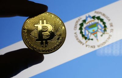 Is El Salvador Faking Its Bitcoin Growth? IMF Footnote Sparks New Doubts