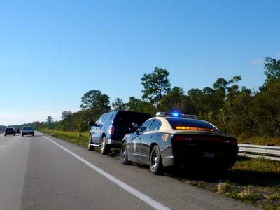 Florida Highway Patrol Accused of Targeting Hispanic Drivers Amid Nationwide Allegations of Racial Profiling