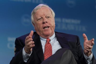 Kinder Morgan kicks off oil and gas earnings season with a bullish outlook, in part thanks to thirsty data centers