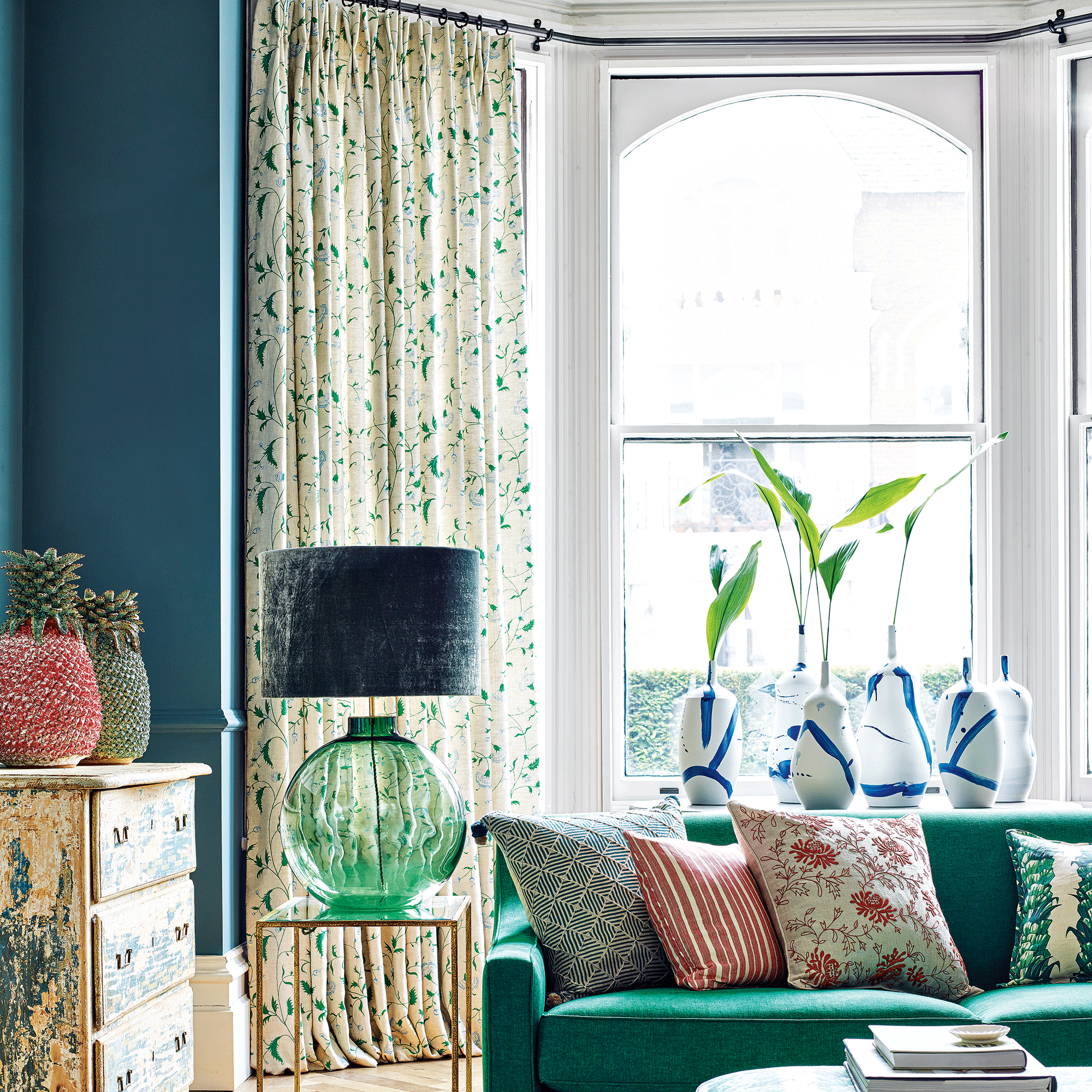 'I've been opening my windows wrong all this time!' This smart trick is the fastest way to cool down a room in the evening without AC