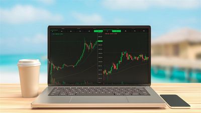 Want Steady Income? 3 Top Dividend Stocks for July 2025