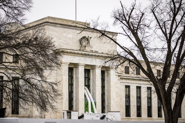 White House seeks inspection of Fed building as Trump piles pressure on Powell