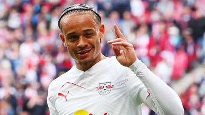 Barcelona ‘Hold Meeting’ To Enquire About Bundesliga Star With La Masia Past