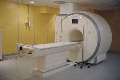 Long Island man wearing 9kg-metal necklace dies after being sucked into MRI machine