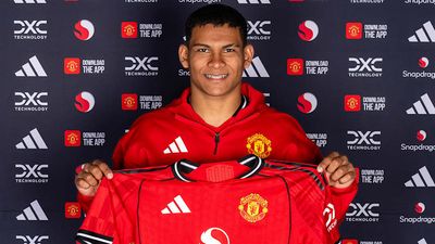 How Man Utd ‘Plan to Use’ Teenage Signing Diego Leon