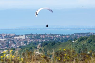Homes with a sea view ‘command average premium of more than £88,000’