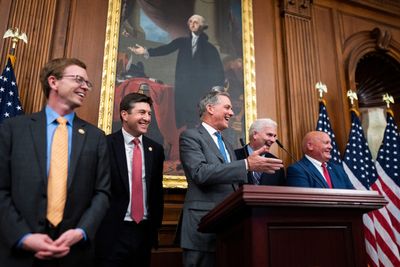 House passes three crypto bills with varying Democratic support - Roll Call