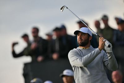 The Open 2025 live: Latest leaderboard and scores as Scottie Scheffler takes charge and Rory McIlroy in contention