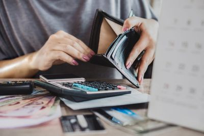 Single? Expert tips on how to save money when you’re flying solo