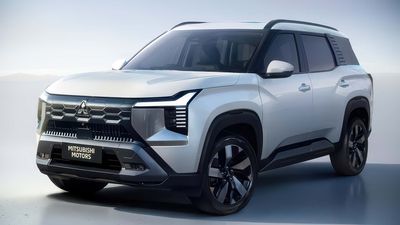 The Mitsubishi Destinator Sounds Like a Car You'd Steal in GTA