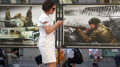 Russia's mobile internet shutdowns due to Ukrainian drones may limit already-stifled net freedom