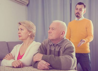 7 Passive Comments That Deeply Offend Adult Children