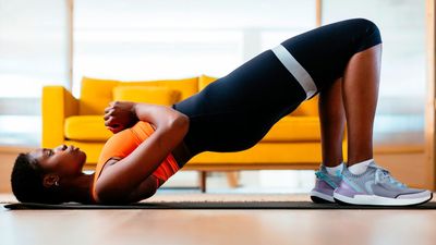 I’m a personal trainer and these are the glute bridge variations I love using to build strength and stability