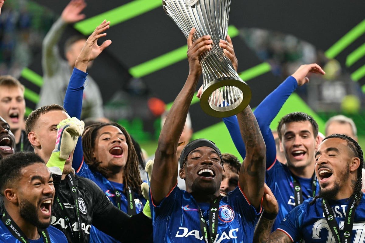 Chelsea: Noni Madueke posts farewell message as…