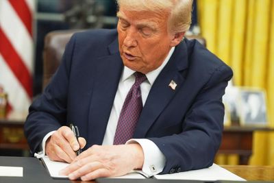 Trump signs order creating new federal worker classification for at-will, political appointees